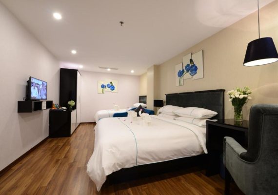 Deluxe Family Room